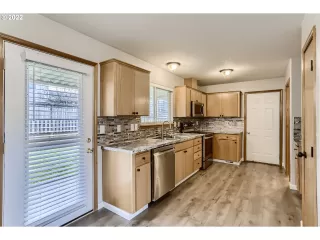 Photo #2: 22233836 Listing