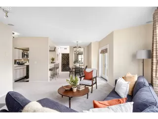 Photo #5: 22233994 Listing 