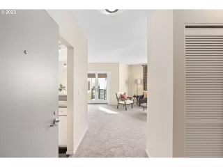 Photo #6: 22233994 Listing 