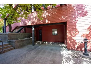 Photo #1: 22235183 Listing