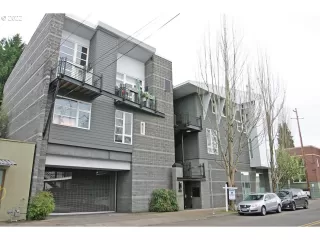 Photo #2: 22235351 Listing 