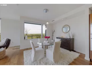 Photo #5: 22236670 Listing 