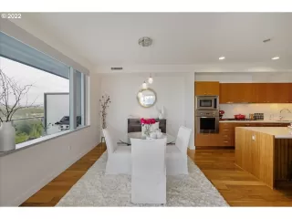 Photo #6: 22236670 Listing 