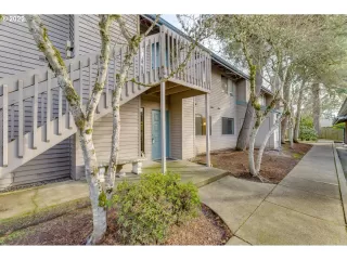 Photo #2: 22236824 Listing 