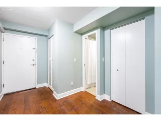 Photo #2: 22237410 Listing 