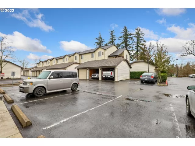 MLS: 22238966 Condo For Sale