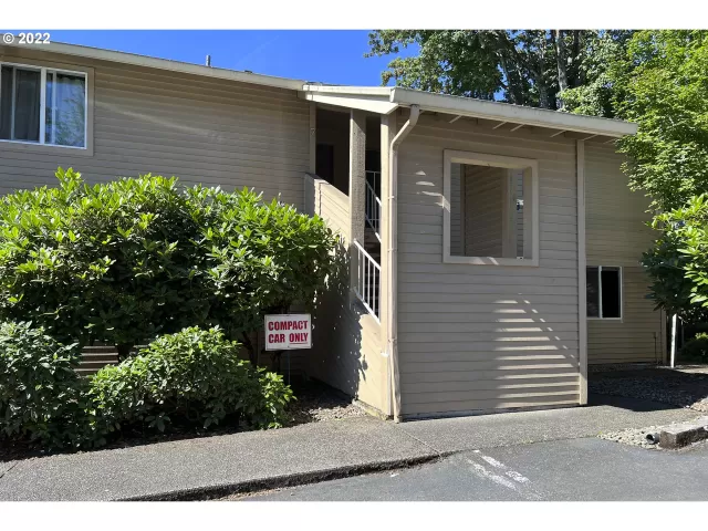 MLS: 22239013 Condo For Sale