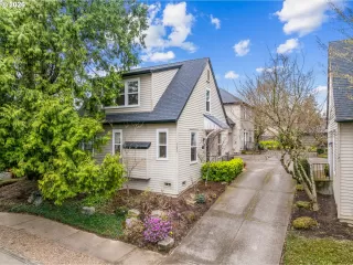 Photo #1: 222409079 Listing 