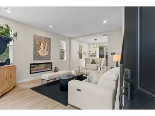 Photo #2: 222409079 Listing 