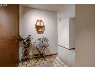 Photo #2: 22241357 Listing 