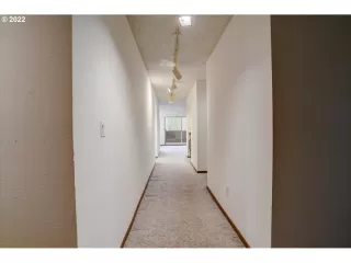 Photo #3: 22241357 Listing 