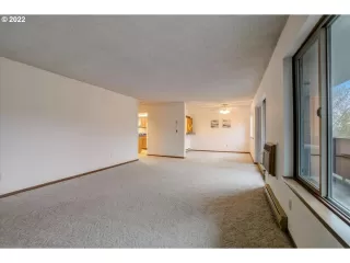 Photo #5: 22241357 Listing 