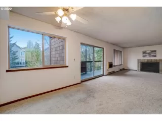 Photo #6: 22241357 Listing 