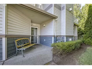 Photo #2: 22241428 Listing 