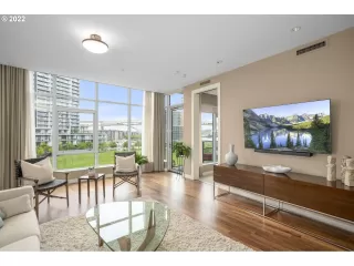 Photo #6: 22241650 Listing