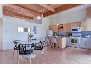 Photo #1: 22241819 Listing 