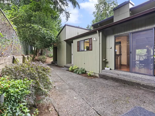 MLS: 22242507 Condo For Sale