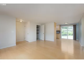 Photo #2: 22243094 Listing