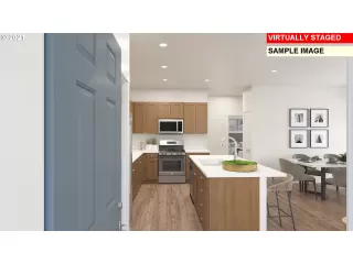 Photo #4: 22243382 Listing