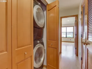 Photo #3: 22243436 Listing 