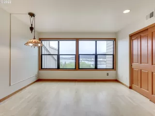 Photo #5: 22243436 Listing 