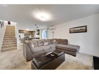 Photo #2: 22243558 Listing 