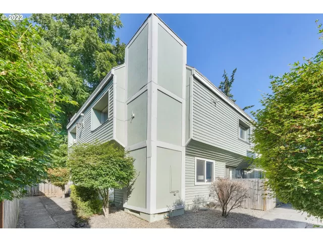 MLS: 22244812 Condo For Sale