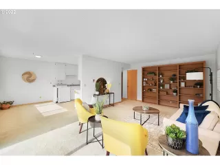 Photo #4: 22245661 Listing