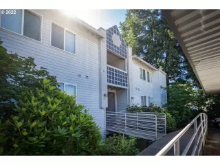 Photo #1: 22246045 Listing