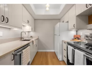 Photo #4: 22246327 Listing 