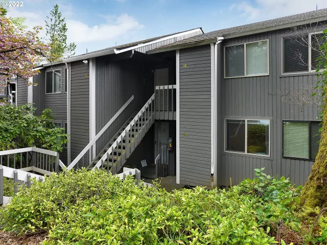 MLS: 22248141 Condo For Sale