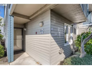 Photo #1: 22248271 Listing 