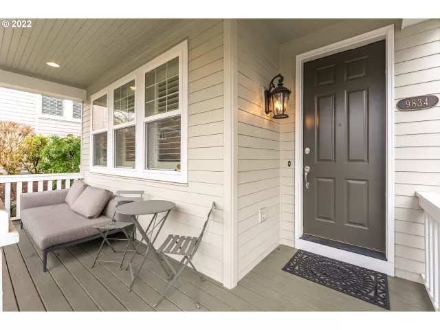 MLS: 22248358 Condo For Sale