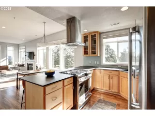 Photo #3: 22249295 Listing