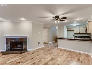 Photo #3: 22250645 Listing