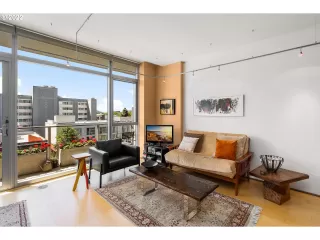 Photo #5: 22252578 Listing 