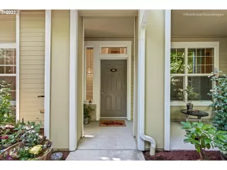 Photo #2: 22253051 Listing