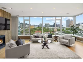 Photo #2: 22253241 Listing