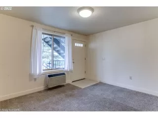 Photo #3: 22255266 Listing