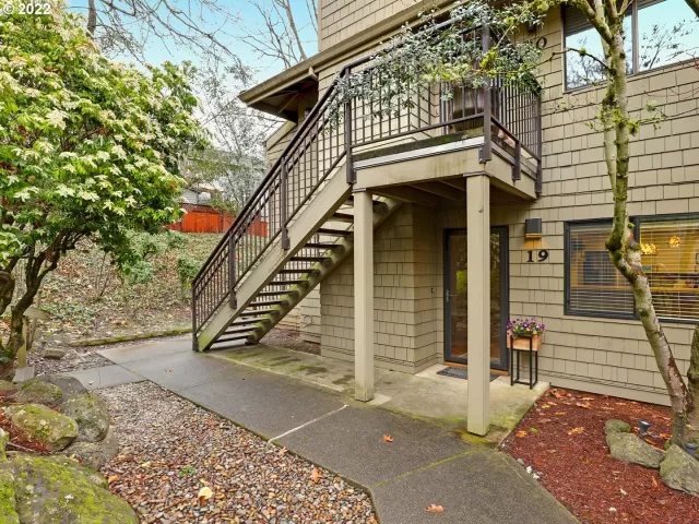 MLS: 22255364 Condo For Sale