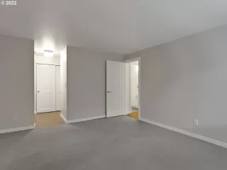 Photo #2: 22255364 Listing