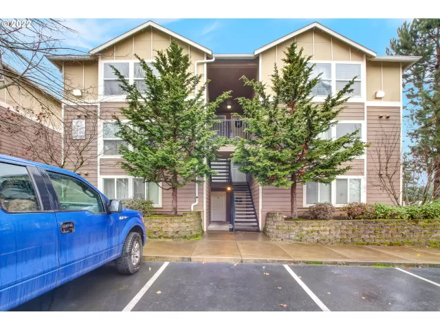 MLS: 22256696 Condo For Sale