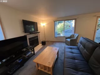 Photo #6: 22256978 Listing