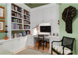 Photo #6: 22257094 Listing