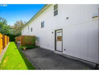 Photo #2: 22257437 Listing 