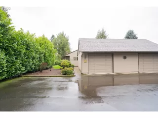 Photo #2: 22257841 Listing