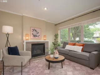 Photo #3: 22258229 Listing