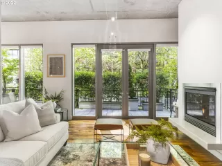 Photo #5: 22258820 Listing 