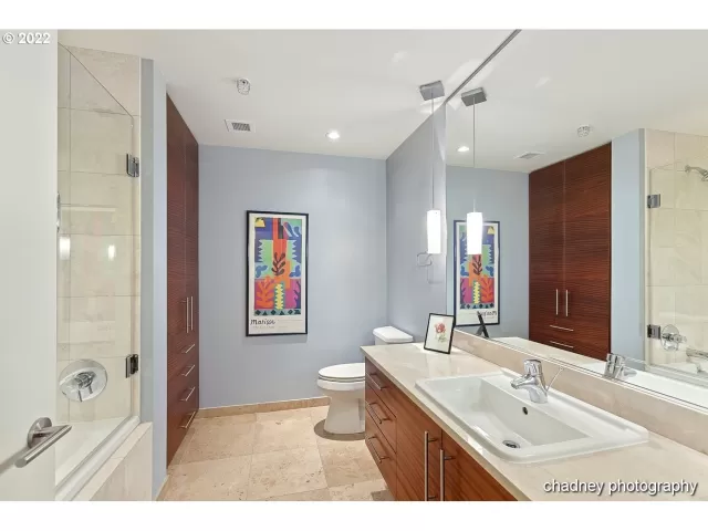 MLS: 22258938 Condo For Sale