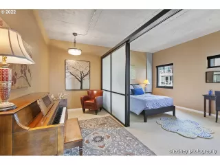 Photo #3: 22258938 Listing